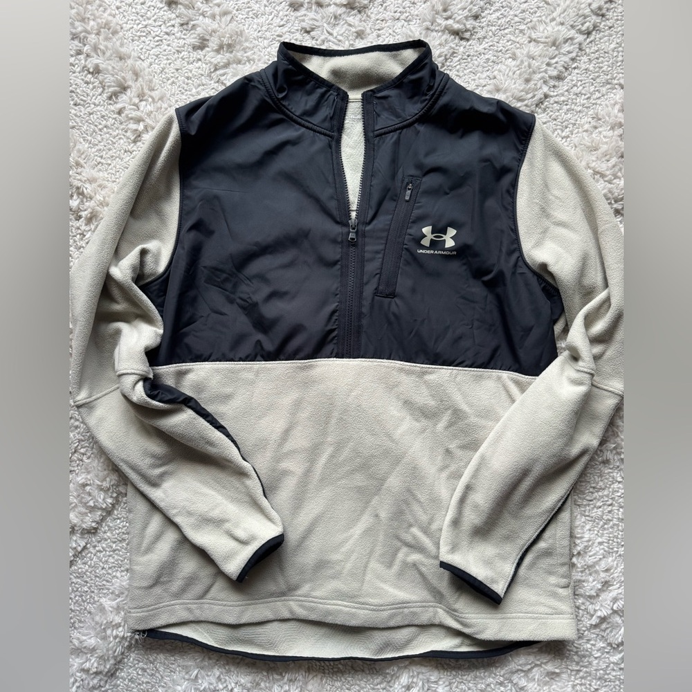 Under Armour Black and Cream Pullover Adult XL